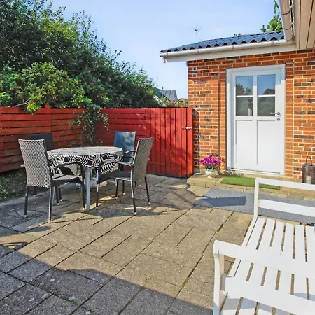 Hendrine - 500m From The Sea By Interhome Feriehus Lakolk