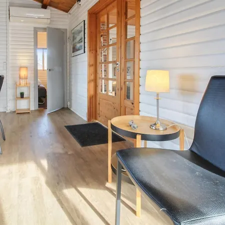Hendrine - 500m From The Sea By Interhome * Lakolk