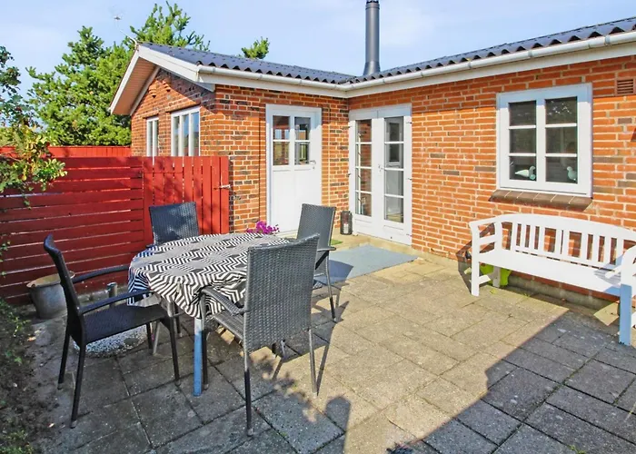 Hendrine - 500m From The Sea By Interhome * Lakolk